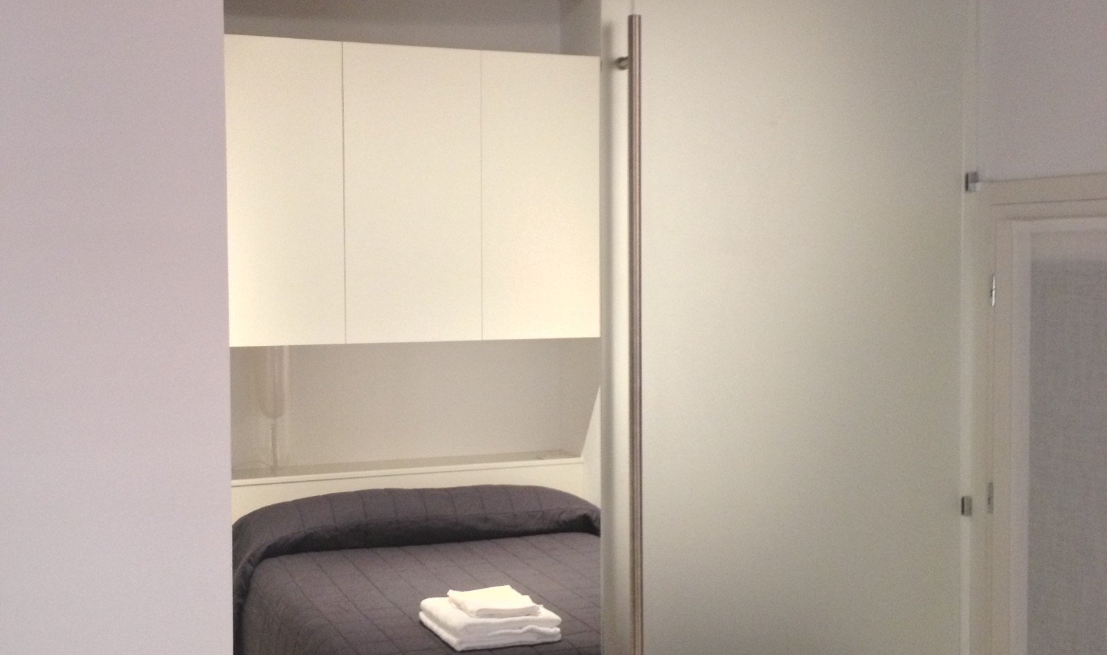 carbona sconta - bedroom
