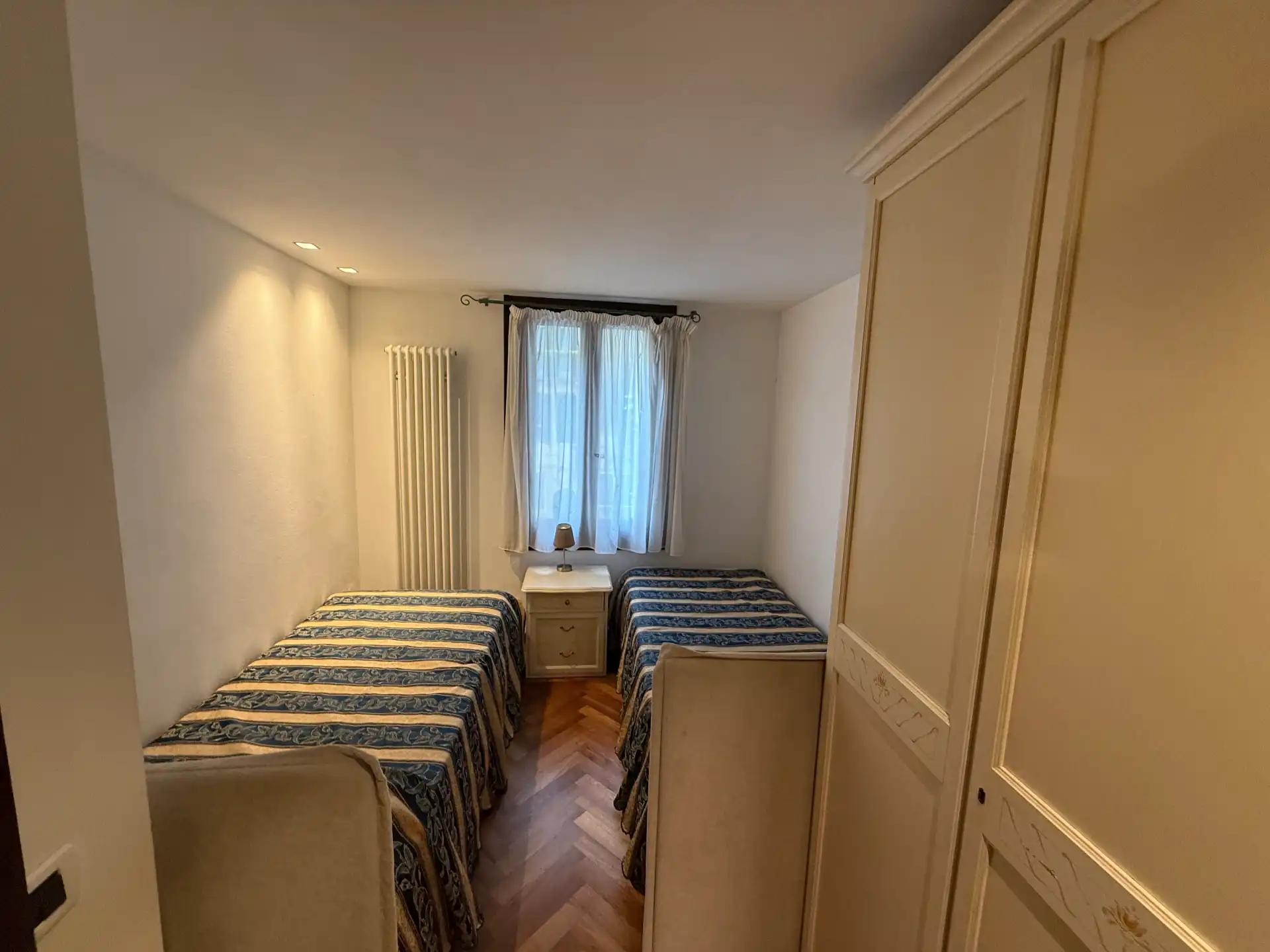 ghetto 1 - bedroom 10